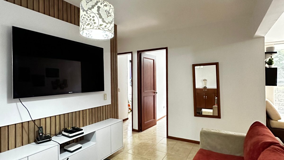 417AP Alquiler de apartamento en Medellín, sector El Poblado, barrio oviedo, 3 habitaciónes, AMOBLADO . (11)