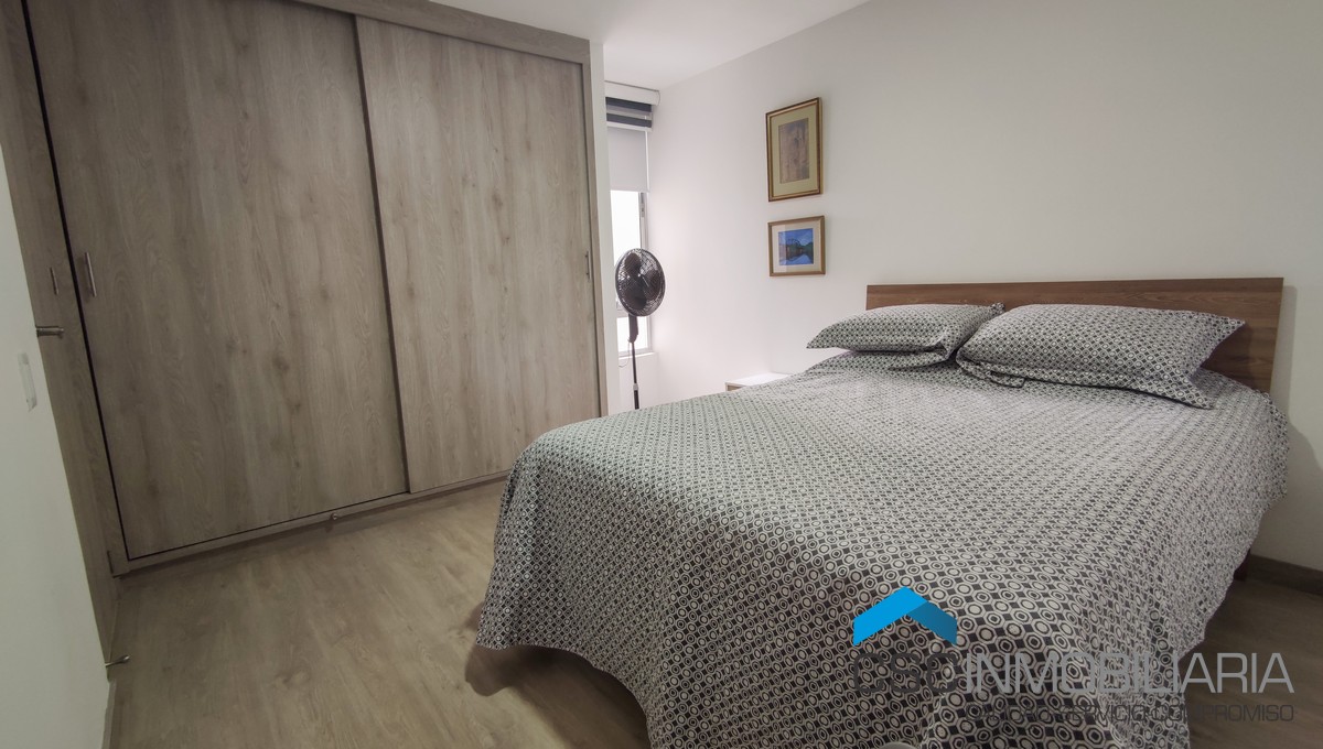 Arriendo apartamento amoblado | Envigado, Pontevedra | AP261