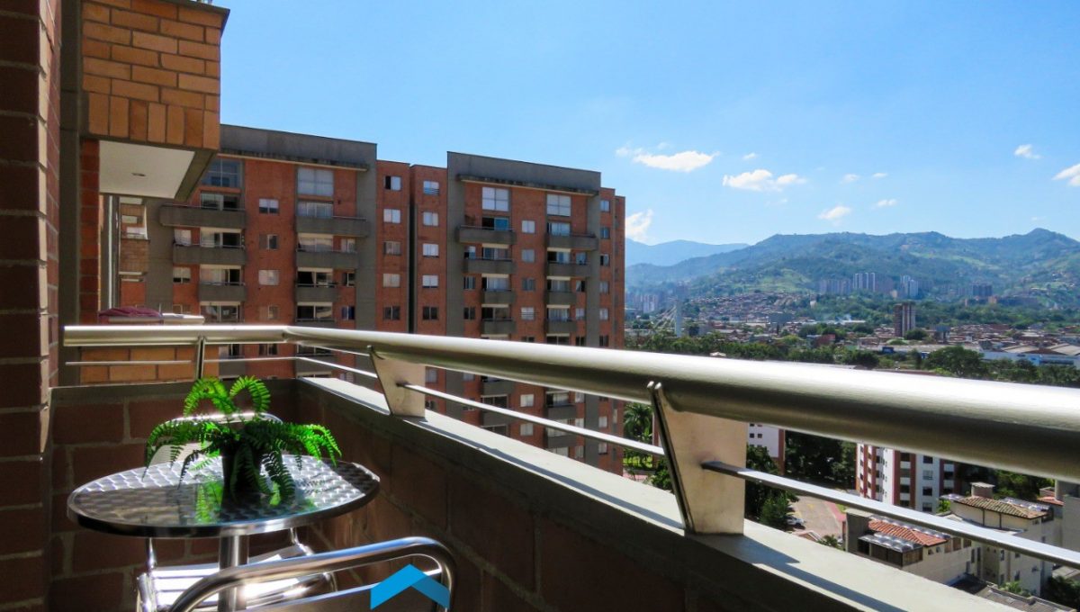 AP366 Medellin, Patio Bonito, 2 dormitorios, amoblado, en arriendo (3)