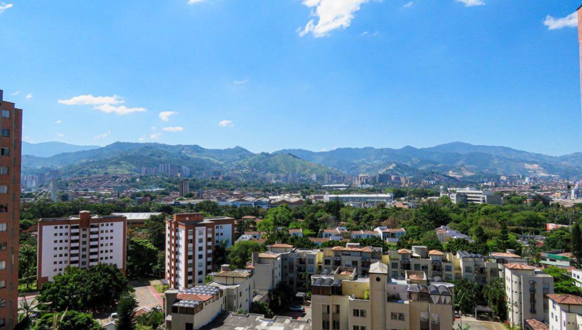 AP404 Alquiler de Apartamento en Medellín, El Poblado, sector patio bonito, Habitaciones, AMOBLADO (9)