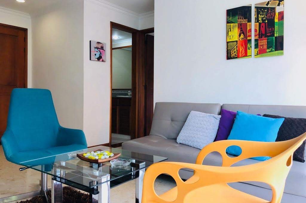 189AP Alquiler de apartamento en Medellín, sector El Poblado, barrio oviedo, 1 habitación, AMOBLADO . (1)