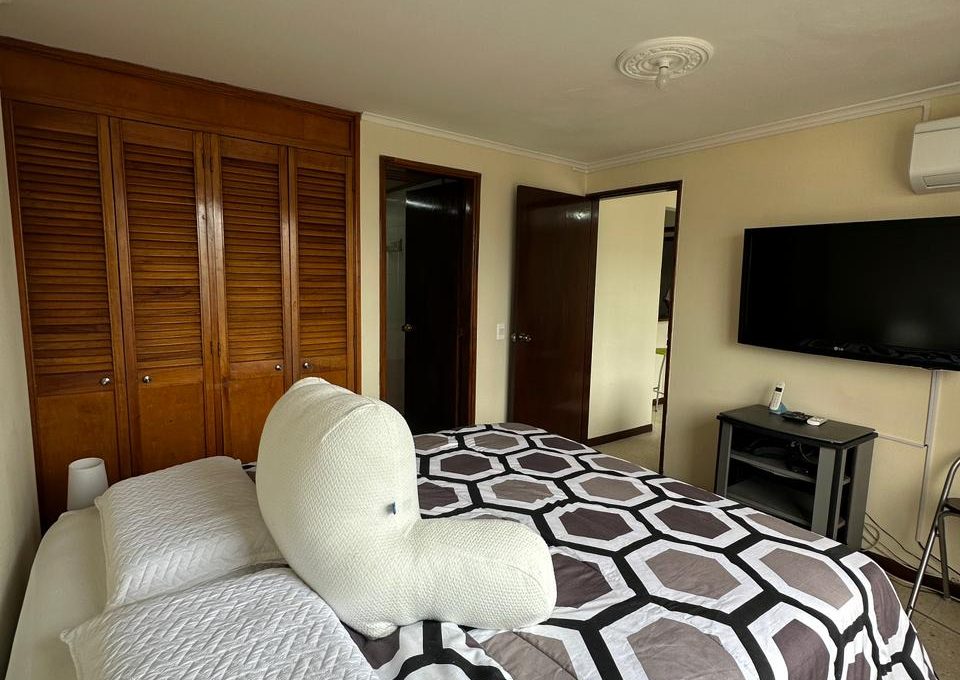 412AP Alquiler de apartamento en Medellín, sector El Poblado, barrio San Diego, 1 habitación, amoblado. (4)