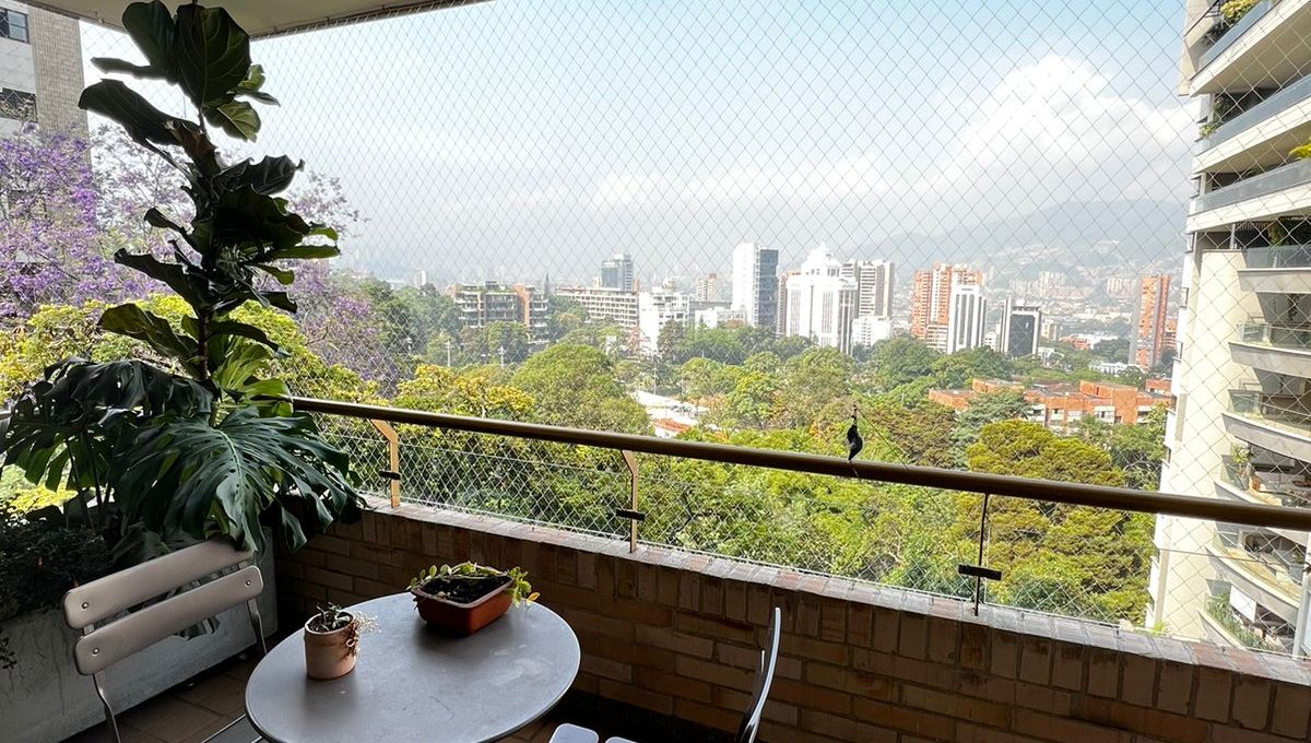 415AP Alquiler de apartamento en Medellín, sector El Poblado, barrio aguacatala, 2 habitaciónes, AMOBLADO . (8)